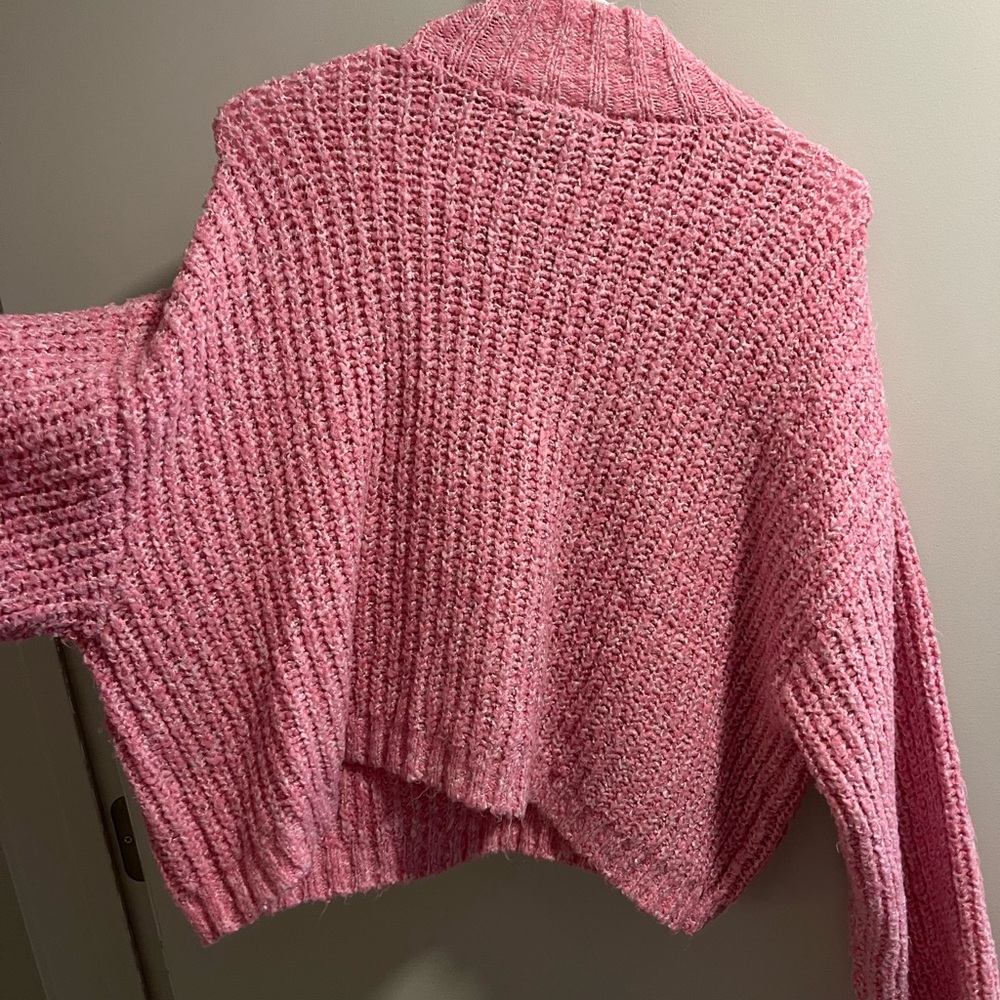 Pink sweater - Picture 3 of 4